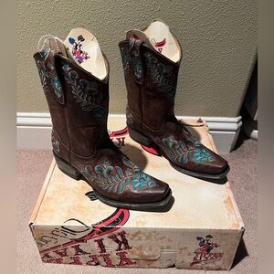 Old Gringo Yippee Kiyay Brown and Teal Embroidered Boots